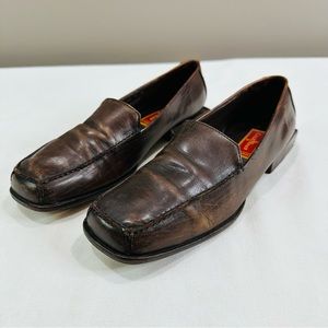 VINTAGE 90’S COLE HAAN DISTRESS LEATHER MADE IN BRAZIL LOAFERS SIZE 9 AA